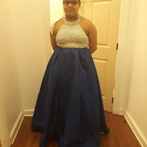 Prom dress with tags